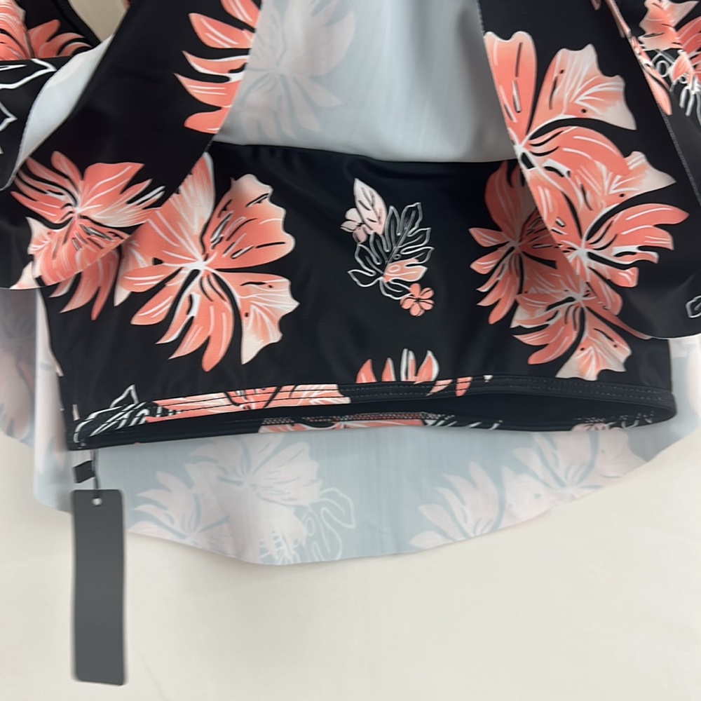 Temp Me - Black & Coral Floral Off the Shoulder Swim Top Removable strap… - Picture 5 of 6
